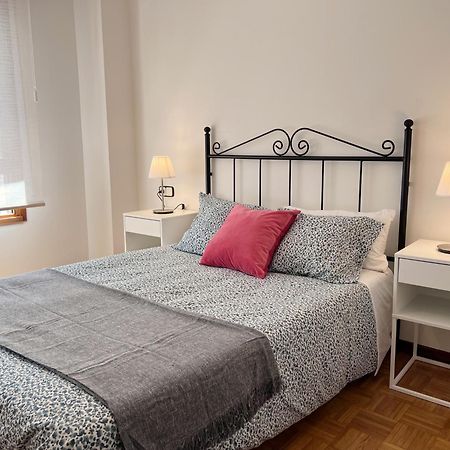Apartamento Europa Centric Parking Gratis 오비에도 외부 사진